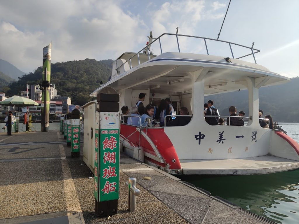 日月潭遊湖船攻略：路線、票價與三大碼頭必玩景點總整理