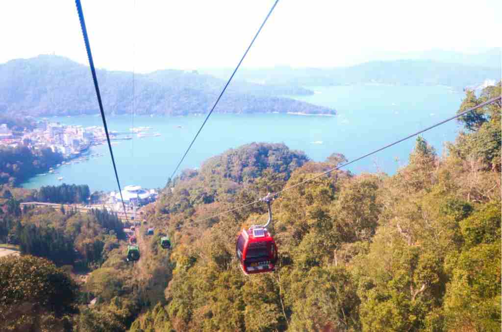 【九族門票】九族門票優惠怎麼買最划算？日月潭＋九族纜車經典玩法推薦
