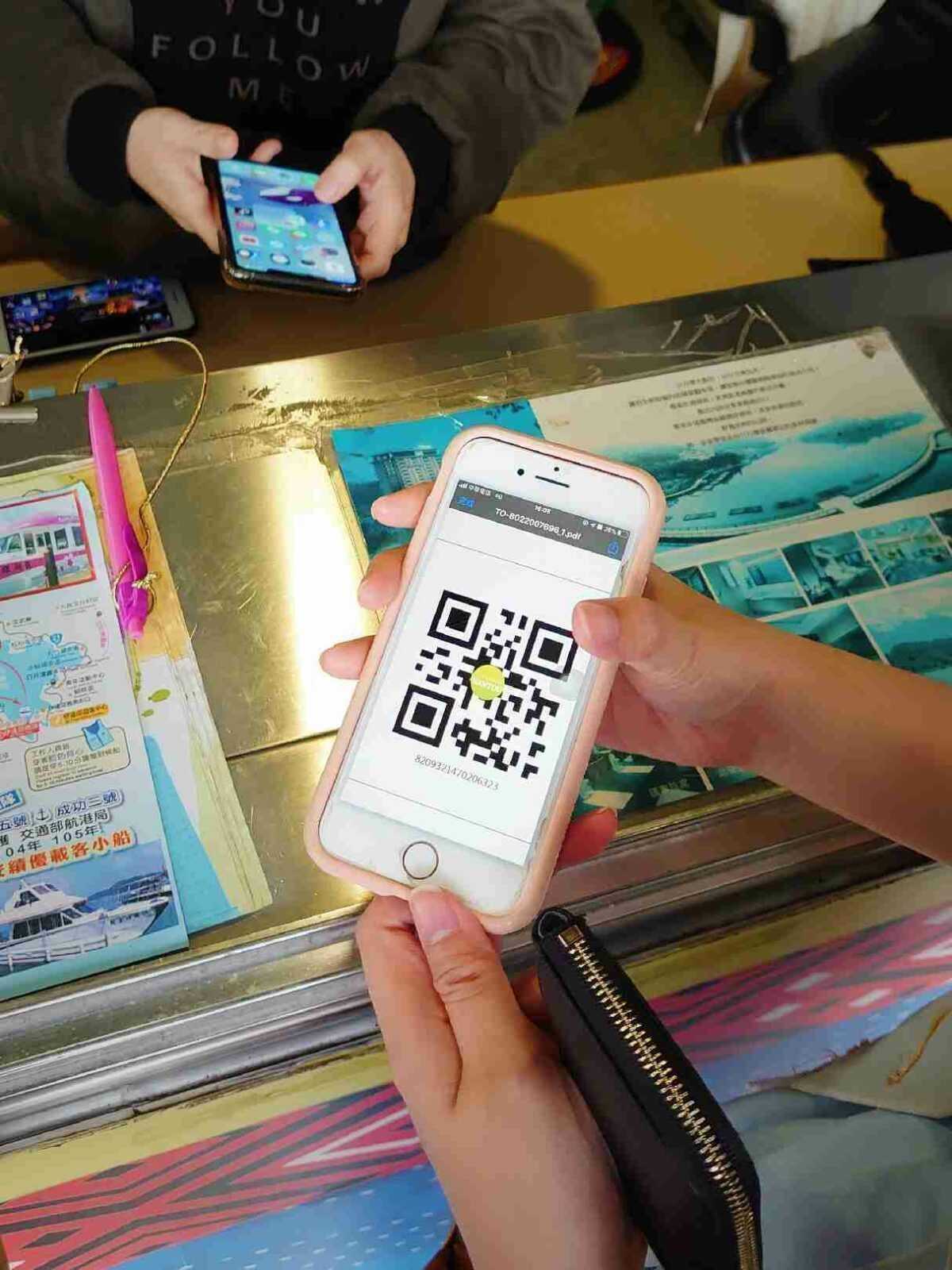 日月潭一日遊 日月潭一日遊怎麼玩?纜車、遊湖船與伊達邵老街,陸海空一次滿足! 15 2026