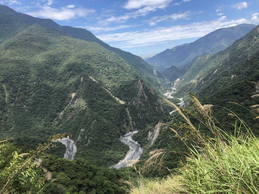 南部森林遊樂區 【南部森林遊樂區】台灣南部 5 座森林遊樂區，天然的活博物館，散步森林步道中享受芬多精 8 2026