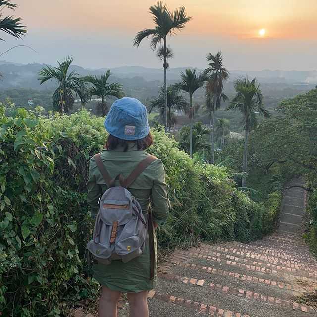新竹秘境景點 新竹秘境景點 | 8 個秘境景點、三條路線，登山健行、森林系步道、海景秘境。 1 2023