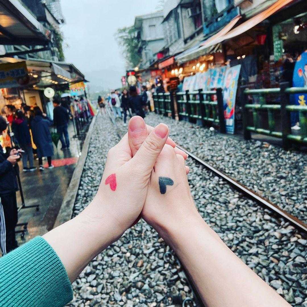 十分車站｜到十分老街甜蜜約會一日遊【十分幸福．幸福時分】