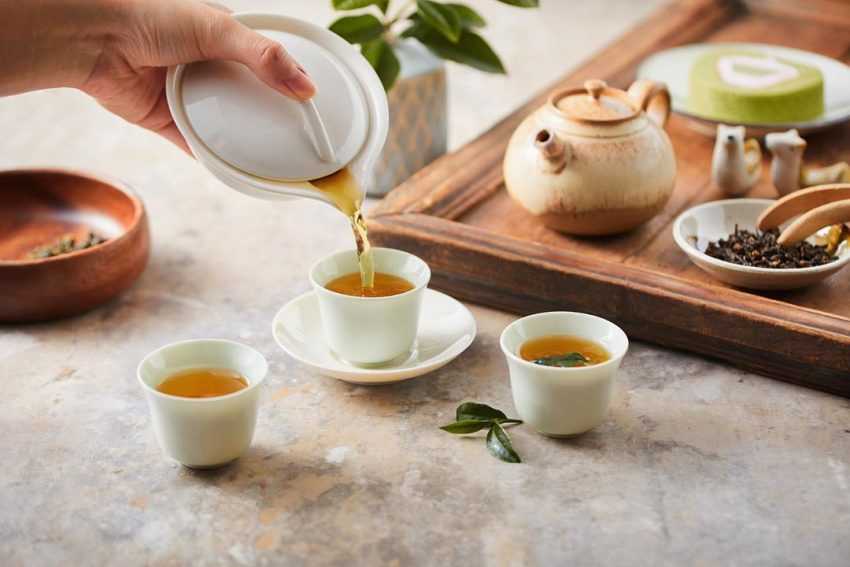 【阿里山茶】推薦｜帶你喝好茶，教你如何分辨金萱茶、烏龍茶、紅茶＆嚴選人氣阿里山茶家