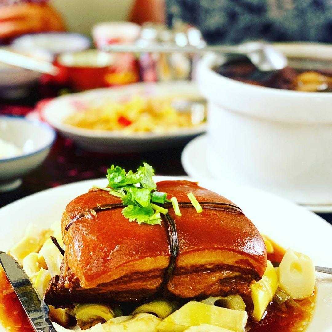 【新竹美食推薦】30家新竹在地美食/夜市/東門市場/城隍廟/咖啡廳，各種新竹小吃異國料理通通看這裡！