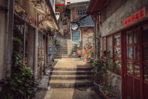 金瓜石老街 ｜教你【祈堂老街】一怎麼玩｜金瓜石一日遊、交通路線、附近景點、美食推薦