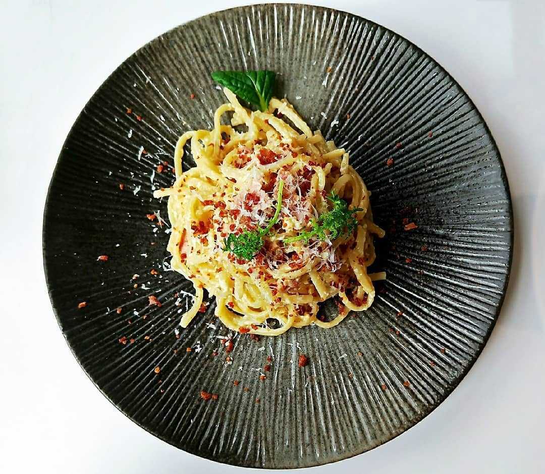 苗栗南庄【蘇維拉莊園】走入童話森林中，苗栗一日遊超好玩！《巨大蘑菇屋、精靈樹屋、侏儸紀恐龍》