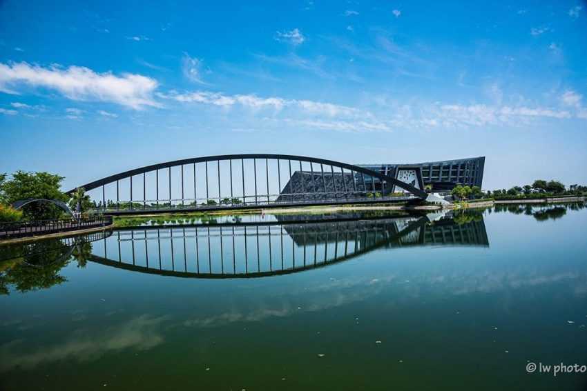 芯浪國際滑板衝浪公園攻略 ｜ 嘉義新開幕的城市衝浪水樂園，早鳥優惠&門票資訊一次看