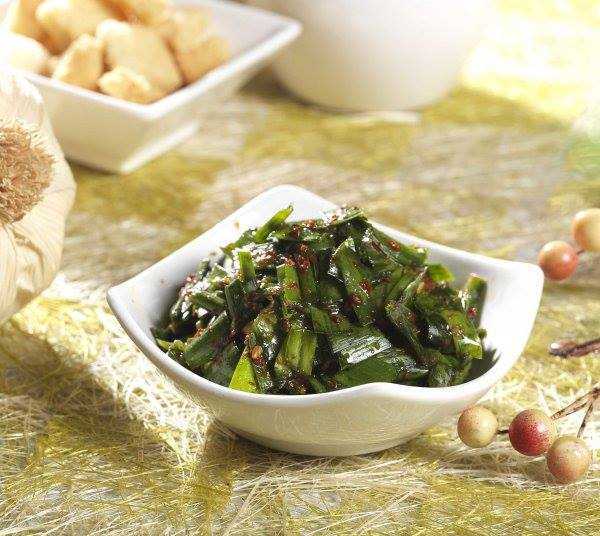 台中赤鬼牛排, 小菜, 自助吧, 辣韭菜