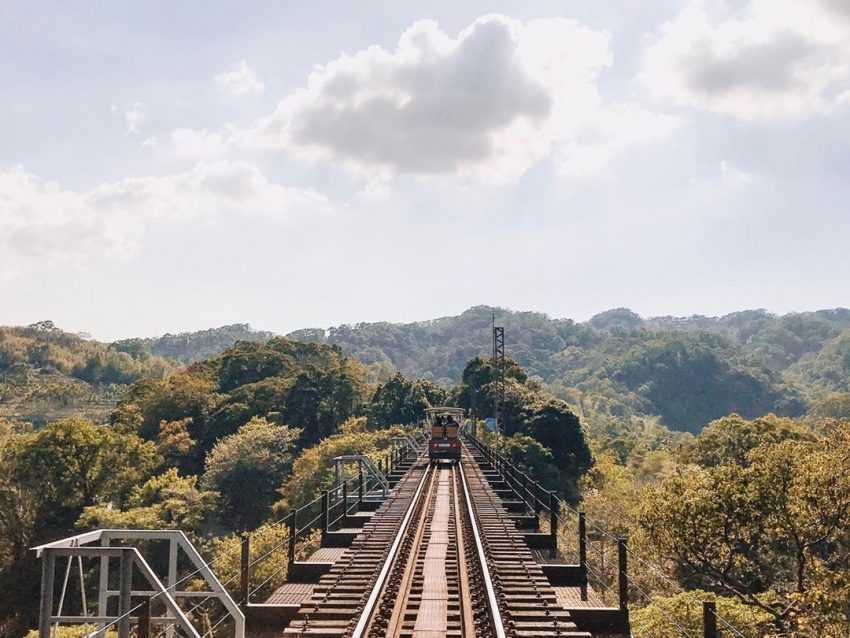 苗栗三義【舊山線鐵道自行車】一日遊，詳細網路訂票資訊、路線推薦懶人包