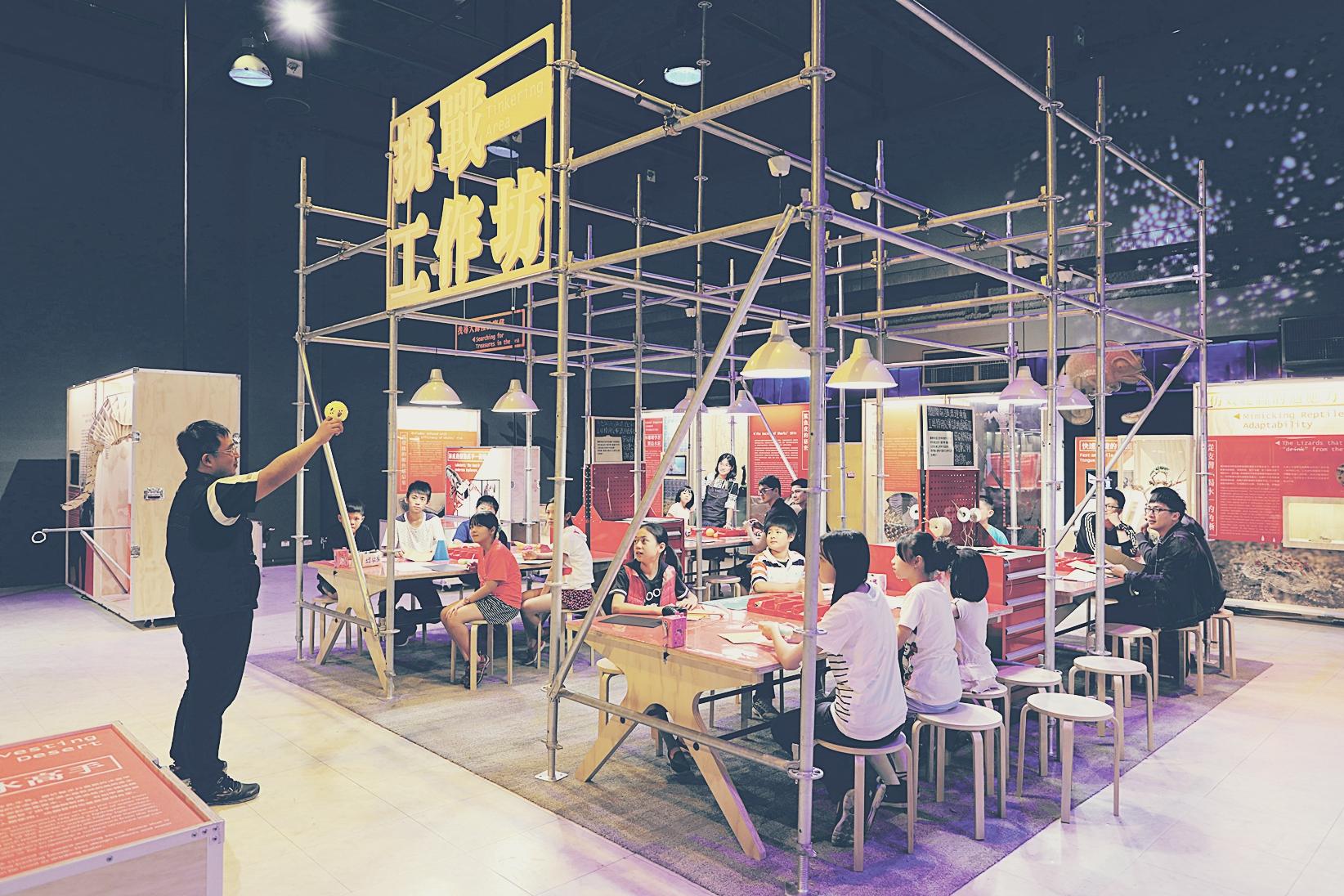 台北科教館展覽 台北科教館展覽｜玩雪地越野車、雙板滑雪，還有IG熱門拍照景點「空中之橋」，必看雪展、大樹屋體驗展、仿生展 16 2026