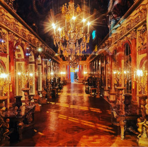 袖珍博物館 | 五大必拍特色，不用出國就能環遊世界，走進歐洲夢幻藝術場景，全世界最小的電視機在這