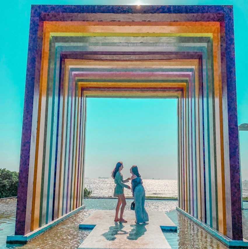 高雄旗津景點 |旗津彩虹教堂 高雄旗津景點 |旗津彩虹教堂 IG網美景點 高雄景點 旗津一日遊 旗津二日遊