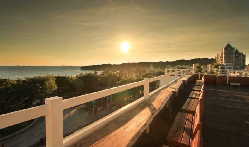 旗津道酒店-沙灘夕陽海景 【高雄旗津景點】旗津一日遊必去景點、遊玩路線全攻略、搭旗津渡輪賞海景、旗津老街美食推薦