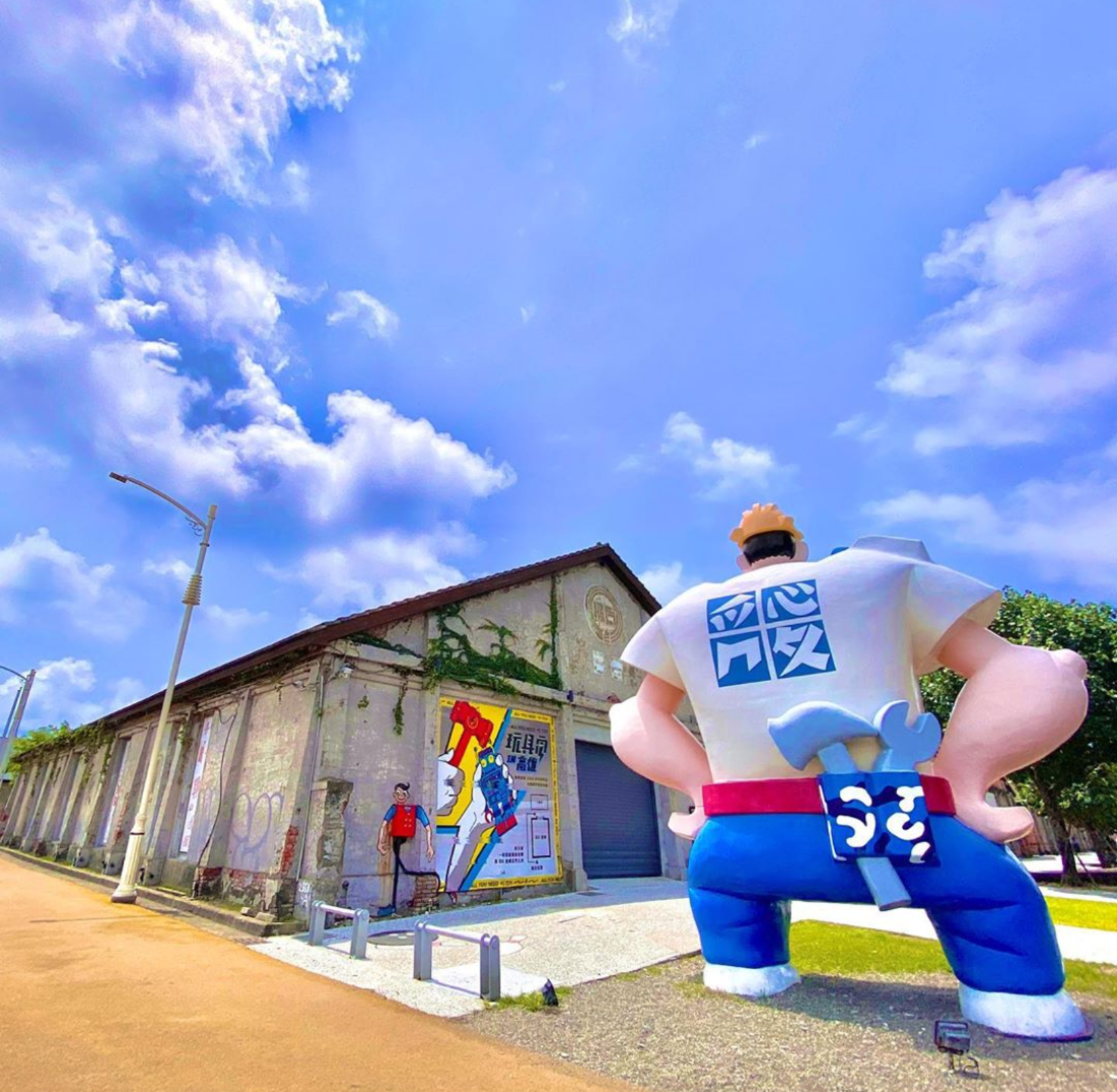 【高雄大港橋】全台首座水平旋轉橋《必知旋轉時間》，鹽埕附近景點一日遊、美食、交通攻略