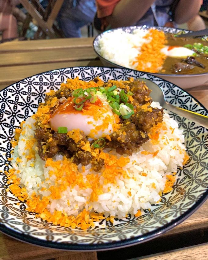 【新竹美食推薦】30家新竹在地美食/夜市/東門市場/城隍廟/咖啡廳，各種新竹小吃異國料理通通看這裡！