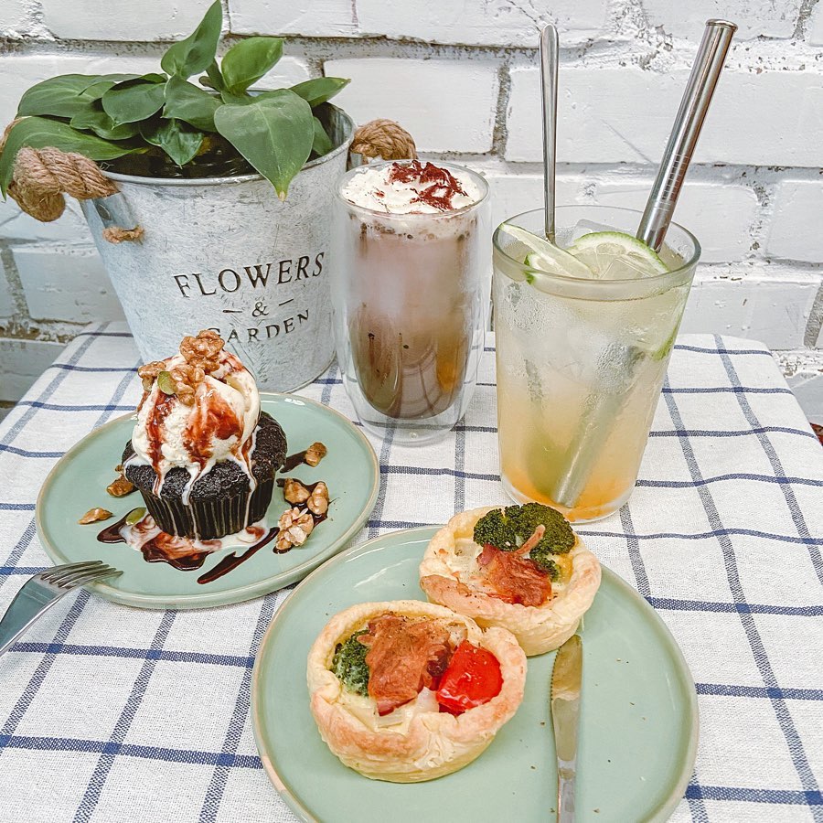 頭城美食 【2026宜蘭頭城美食推薦】精選15家宜蘭頭城必吃美食，景觀咖啡廳、頭城小吃、頭城早午餐、頭城下午茶美食懶人包 13 2026