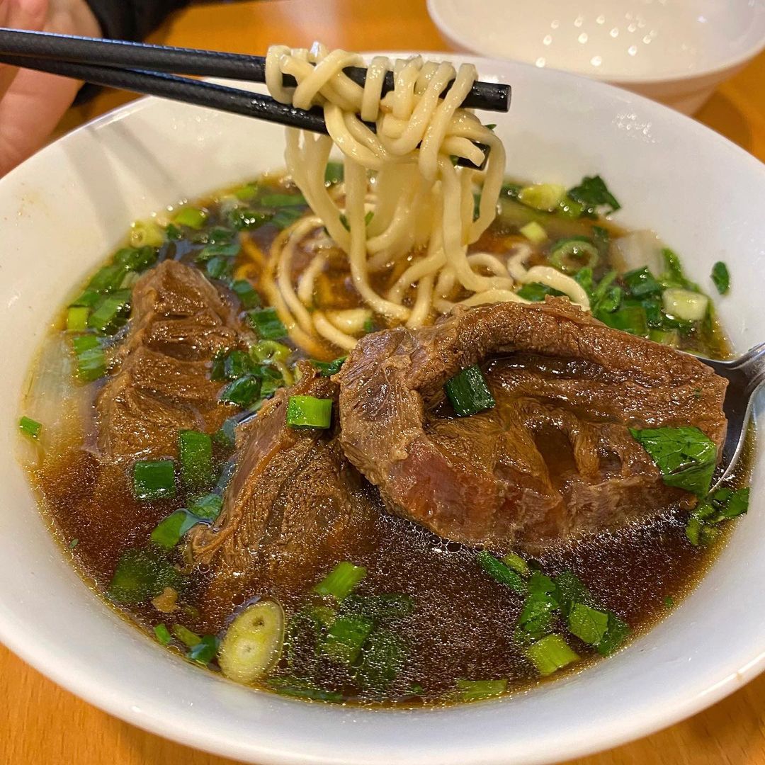 頭城美食 【2026宜蘭頭城美食推薦】精選15家宜蘭頭城必吃美食，景觀咖啡廳、頭城小吃、頭城早午餐、頭城下午茶美食懶人包 3 2026