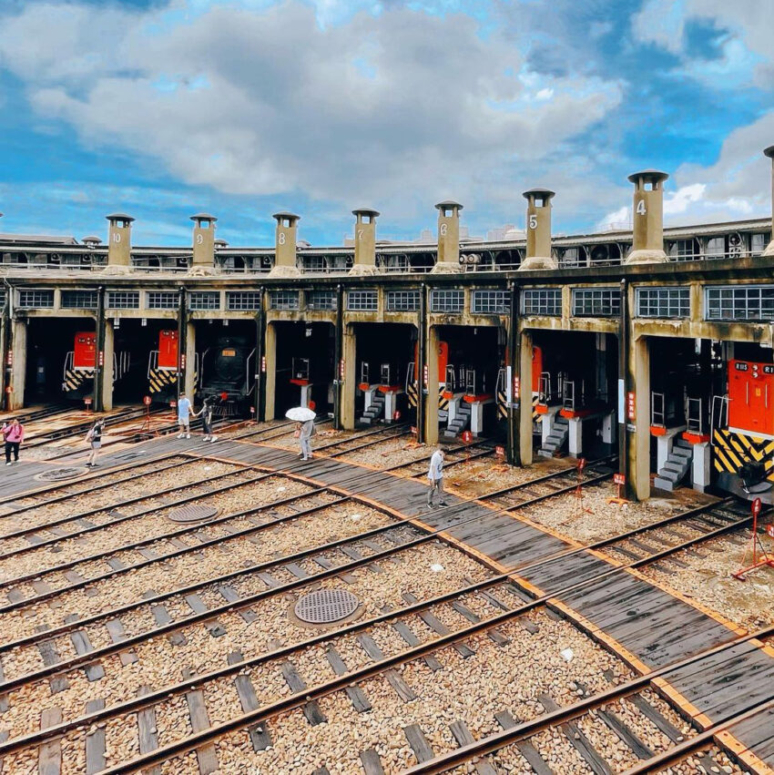 彰化扇形車庫|鐵道迷必朝聖景點,全台僅存扇形火車車庫,周邊美食推薦 彰化扇形車庫|鐵道迷必朝聖景點,全台僅存扇形火車車庫,周邊美食推薦