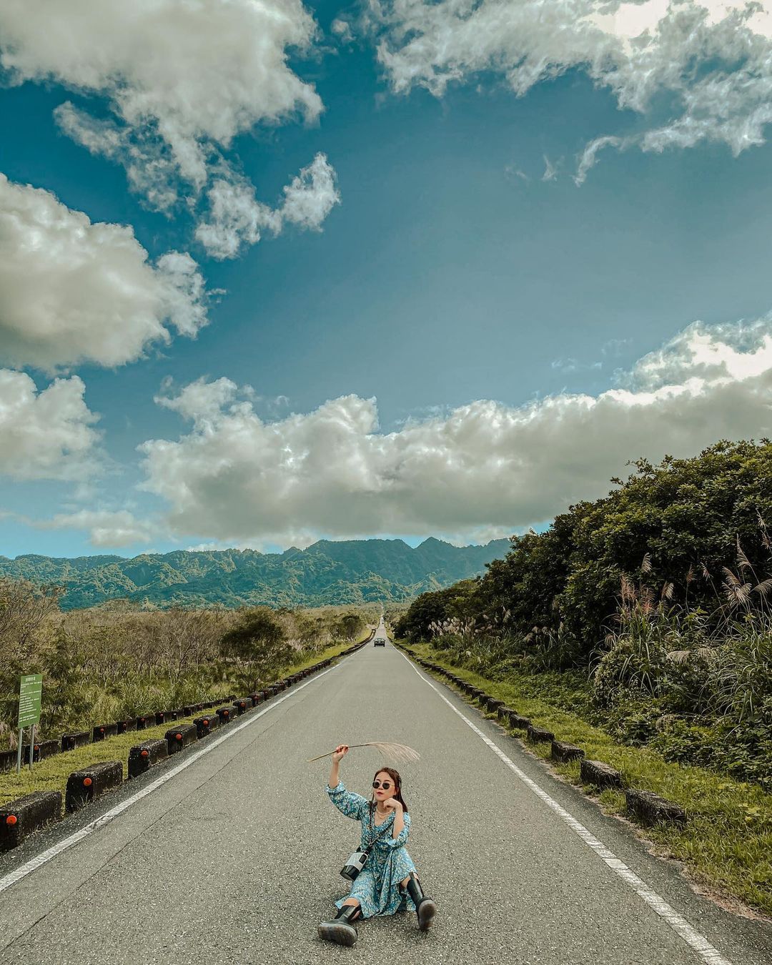 大農大富平地森林園區 大農大富平地森林園區|4大必拍特色|「花蓮版伯朗大道」主環園道 主環園道被稱為花蓮版的伯朗大道, 為汽機車及自行車共用的六米寬大馬路,如果沒時間停留大農大富太久,來這裡慢慢的車遊,也是一種遊玩方式。