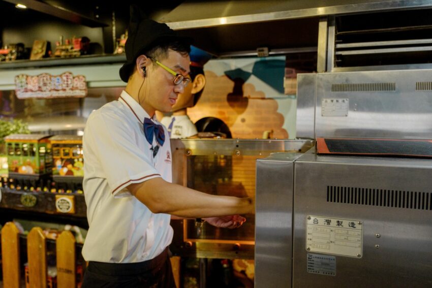 台灣優格餅乾學院｜台版霍格華茲餅乾DIY，彰化免門票觀光工廠＆交通資訊，彰化免費景點