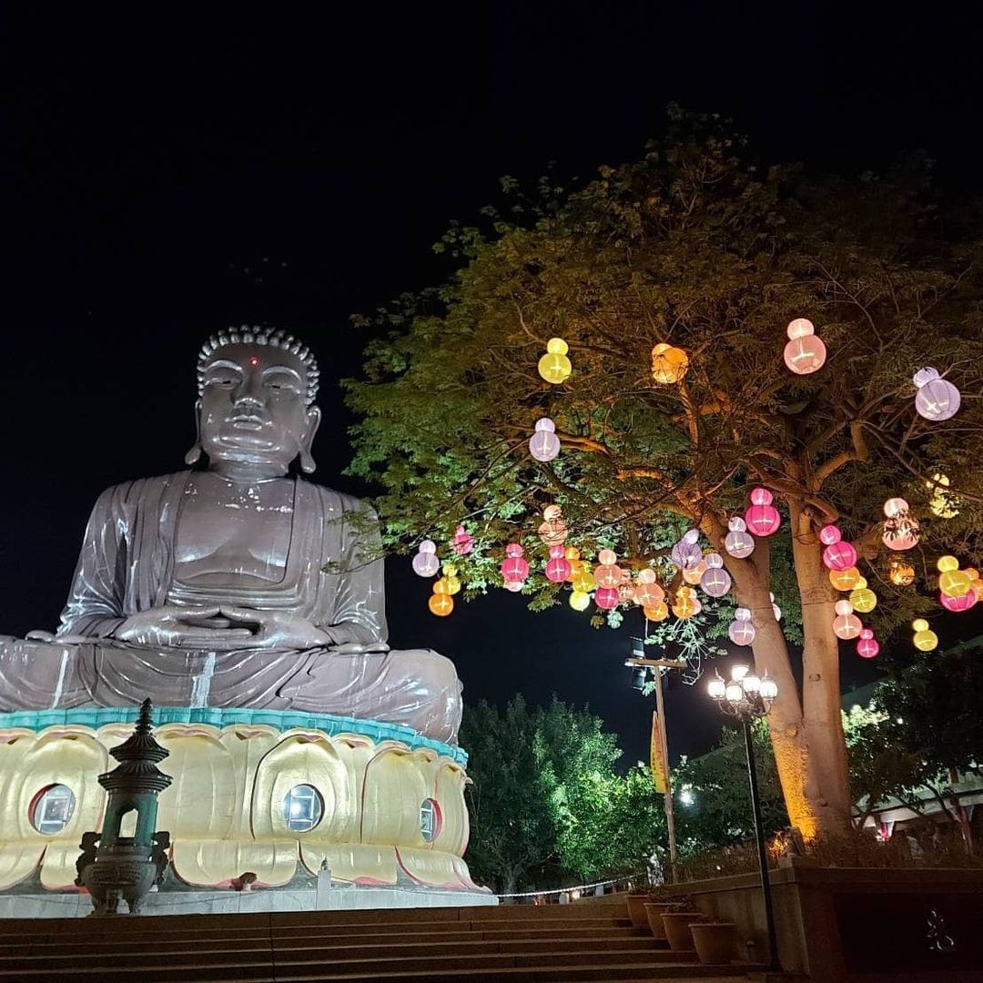 彰化月影燈季｜八卦山「emoji樂園」燈區必看亮點、小提燈領取、交通攻略