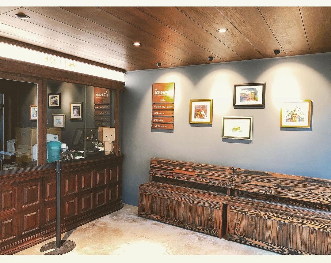 柳川や 柳川や｜屋上有巨大菠蘿麵包？！巷弄日式老屋改造成文青麵包店｜附近景點推薦 1 2026