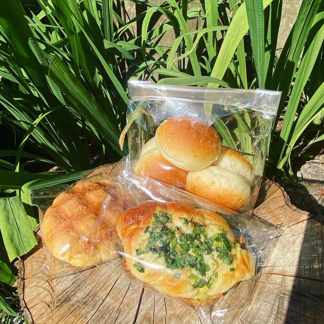 柳川や 柳川や｜屋上有巨大菠蘿麵包？！巷弄日式老屋改造成文青麵包店｜附近景點推薦 6 2026