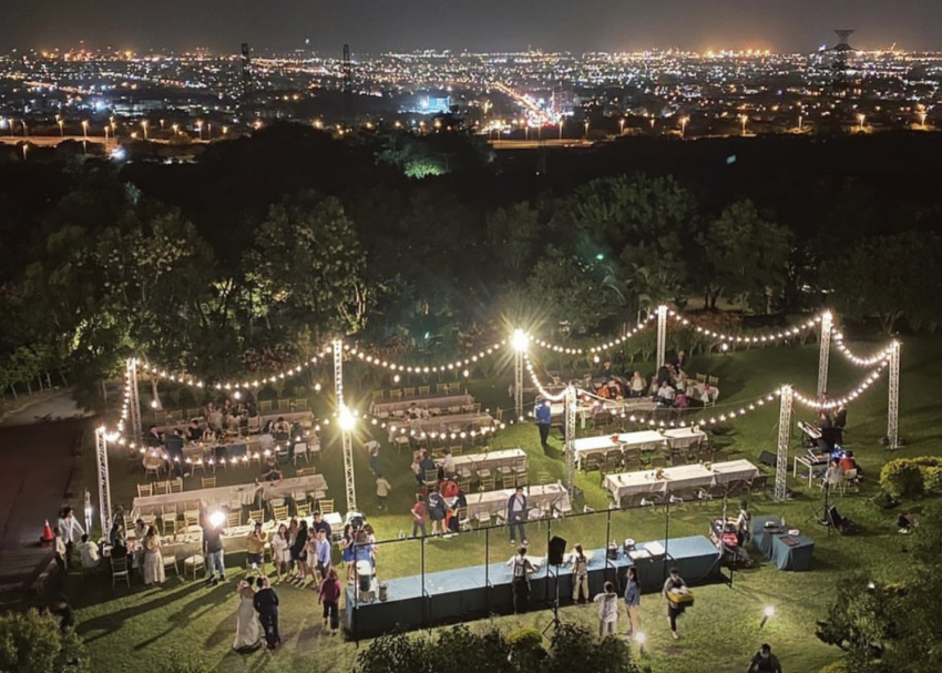 【台中夜景餐廳】推薦台中晚上必去12間景觀餐廳,美拍、情侶約會首選 台中夜景餐廳 推薦台中晚上必去12間景觀餐廳,美拍、情侶約會首選