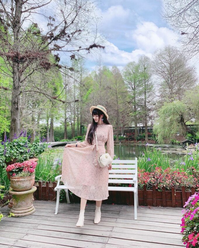 菁芳園｜浪漫落羽松、湖畔玻璃屋花園景觀餐廳，超夯彰化田尾景點