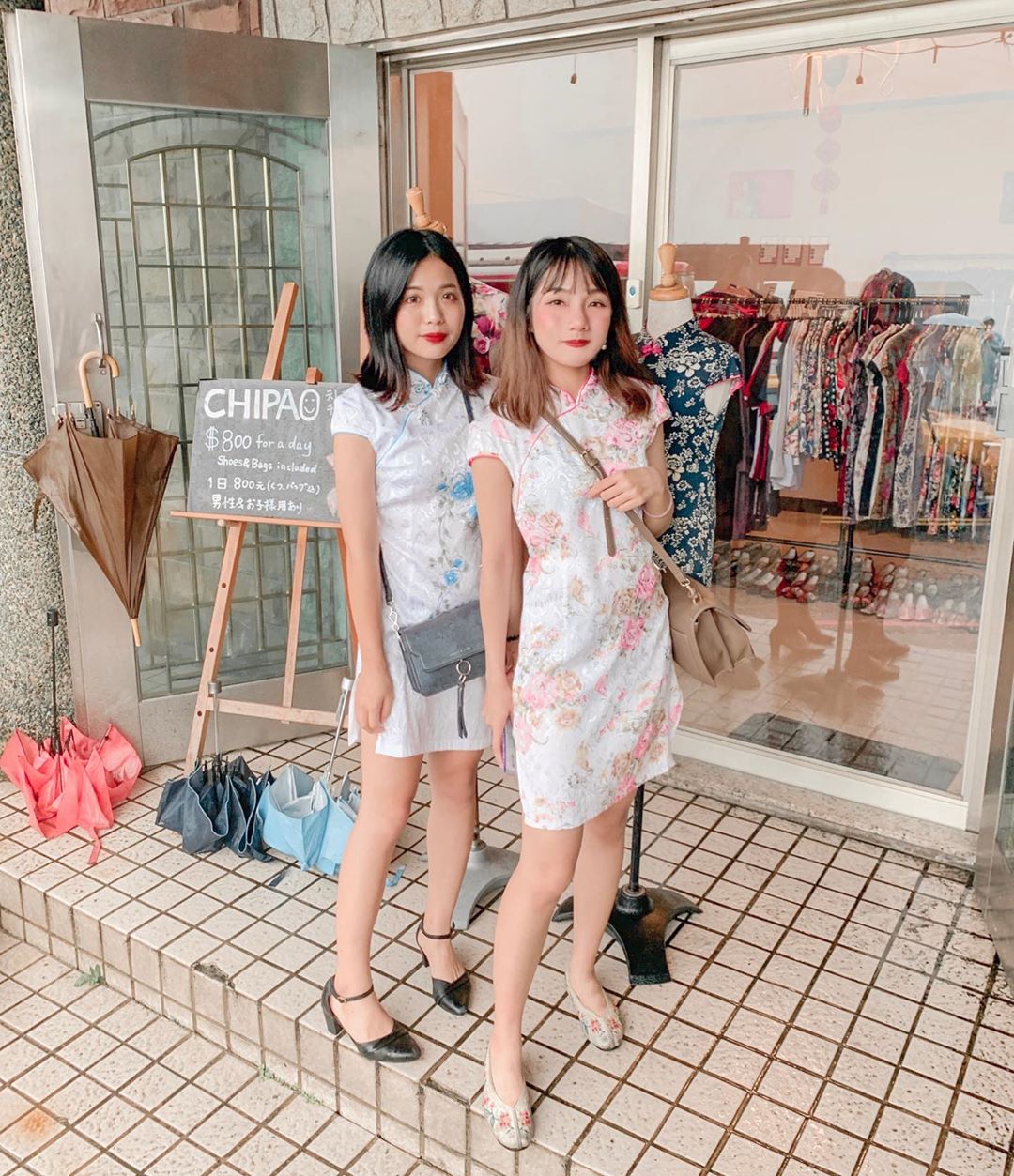 九份老街一日遊 旗袍體驗 CHIPAO店外