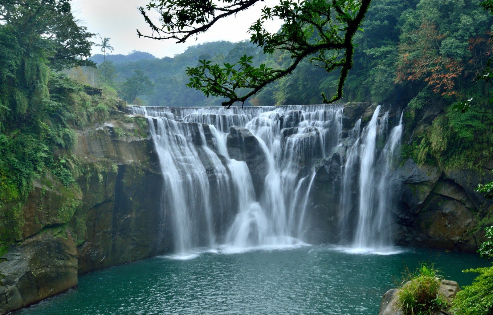 新北景點【十分瀑布】被譽為台版尼加拉瓜瀑布！最佳拍攝點、交通方式、周圍景點一次了解