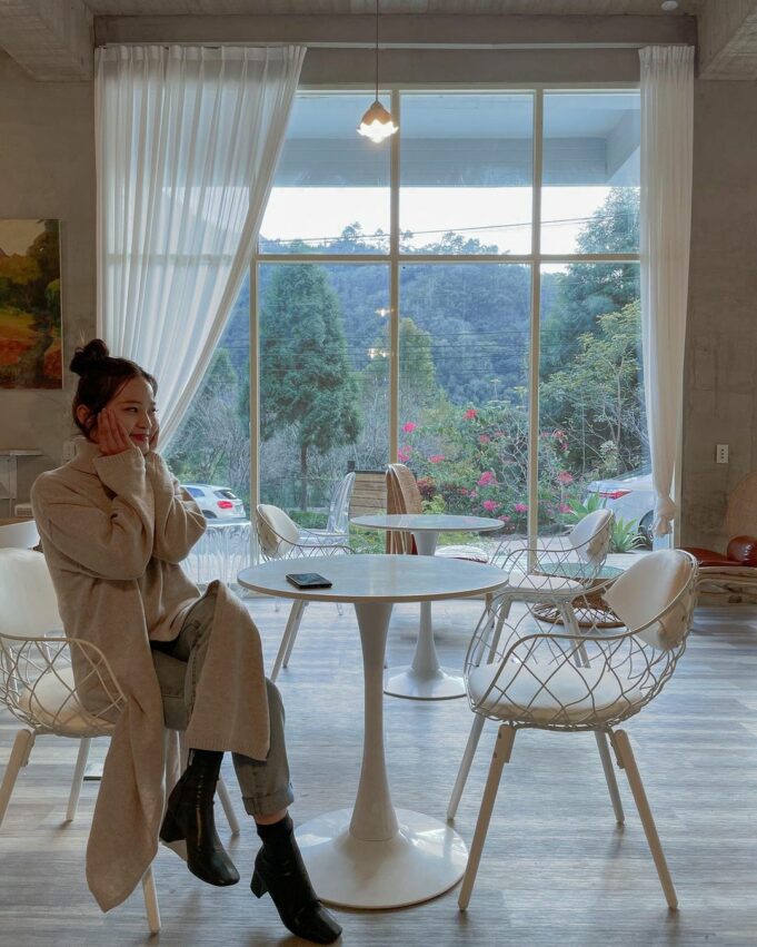 【新竹景觀餐廳】推薦21家新竹必去景觀餐廳，一次坐擁湖畔山景、百萬夜景、森林秘境