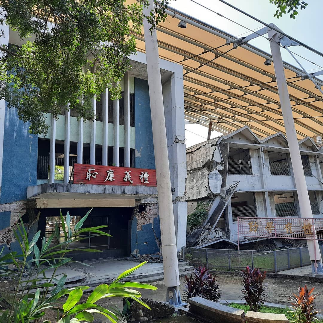 921地震教育園區 台中霧峰【921地震教育園區】地震的震撼教育、寓教於樂的親子共遊教育園區 1 2026