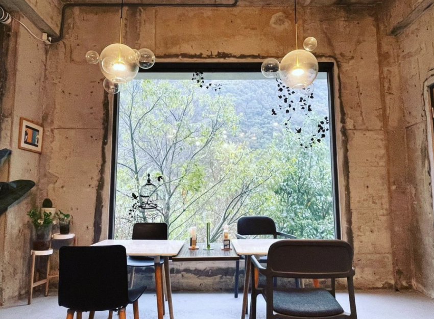 【新竹景觀餐廳】推薦21家新竹必去景觀餐廳，一次坐擁湖畔山景、百萬夜景、森林秘境