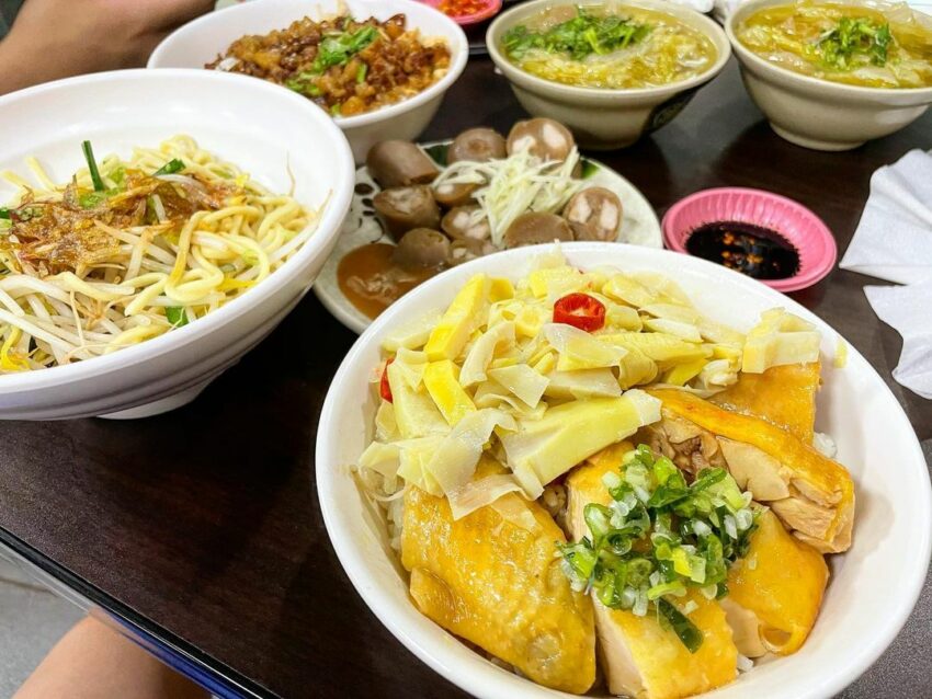 【新竹美食推薦】30家新竹在地美食/夜市/東門市場/城隍廟/咖啡廳，各種新竹小吃異國料理通通看這裡！