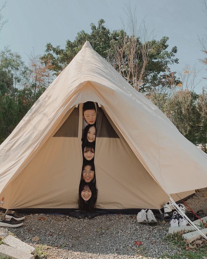 【苗栗自然圈農場】免裝備包圈露營、懶人露營玩DIY、泡湯、美式BBQ｜苗栗露營Lofi-land