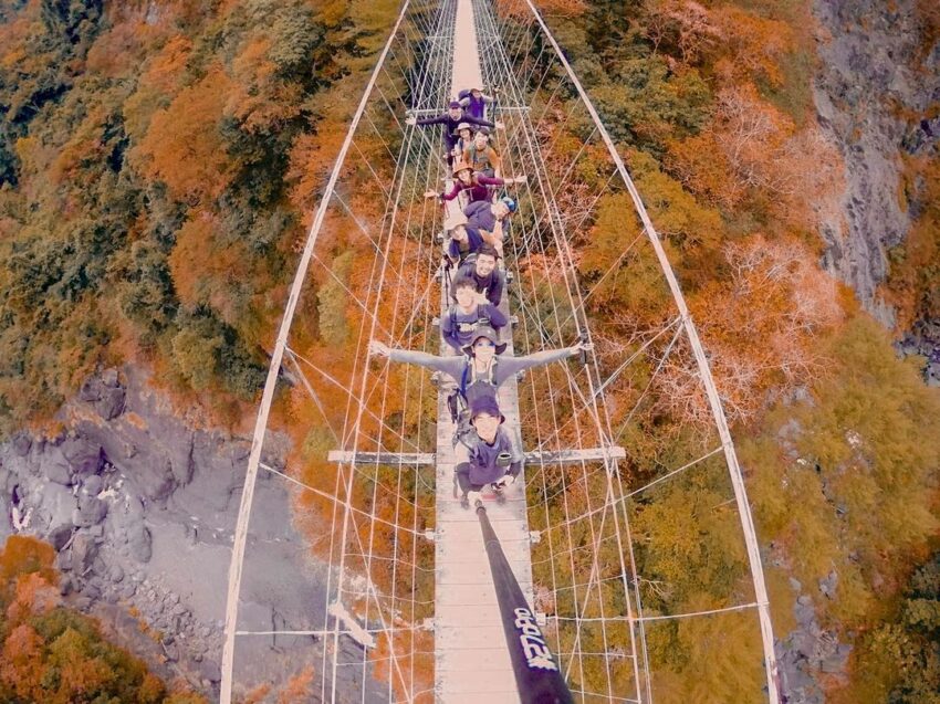 霞喀羅古道｜台灣最美的「國家級步道」春粉櫻、夏林相、秋冬楓葉紅，最讓人放鬆身心的秘境古道