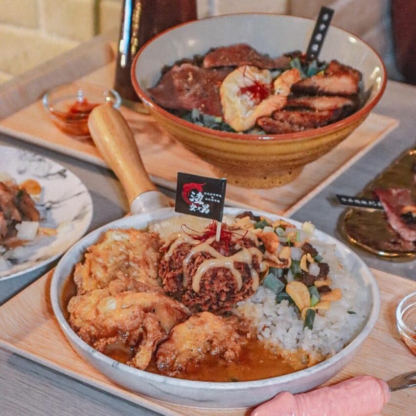 【台中宵夜推薦】精選10間台中深夜食堂，拉麵、煎餃、滷肉飯、麻辣鍋