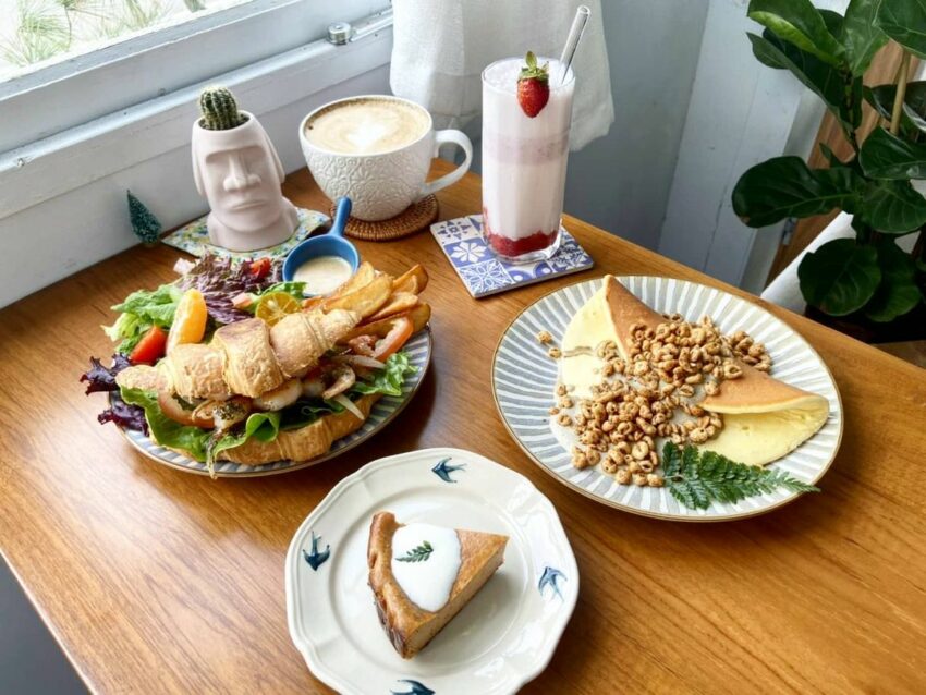 嘉義耍廢特區 嘉義耍廢特區|嘉義市區也有白色貨櫃屋,帶你一起耍廢無極限【異國美食、文青市集】 5 2026