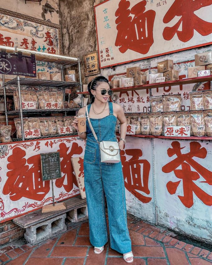 鹿港美食, 彥仲麵茶, 鹿港伴手禮