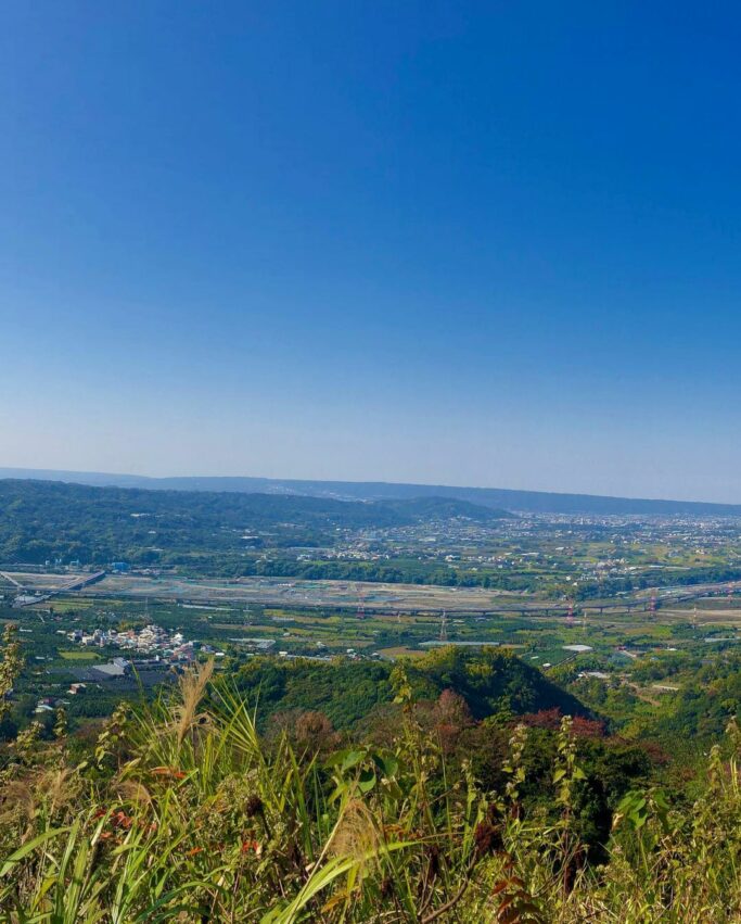 藝術溫泉軸 藝術溫泉軸｜南投秋冬遊推薦，出發前往草屯玩工藝、北港溪泡溫泉吧！ 4 2026