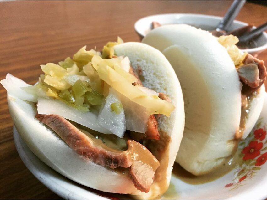 【台南國華街美食推薦】10家國華街必吃傳統小吃,體驗國華街隱藏版美食攻略 【台南國華街美食推薦】10家國華街必吃傳統小吃,體驗國華街隱藏版美食攻略