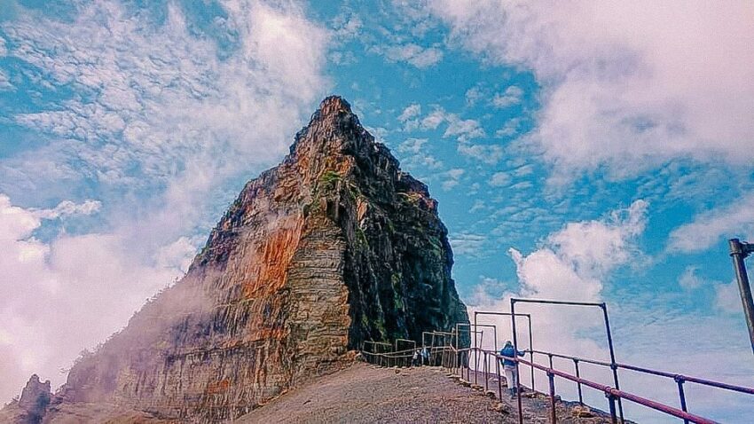 大霸尖山3492M 大霸尖山3492M