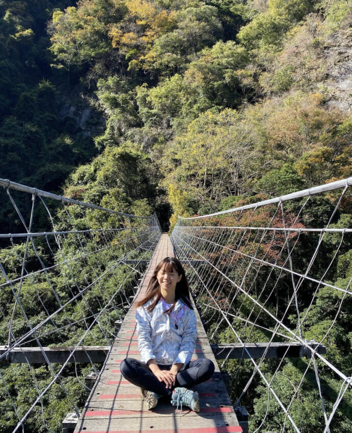 霞喀羅古道｜台灣最美的「國家級步道」春粉櫻、夏林相、秋冬楓葉紅，最讓人放鬆身心的秘境古道