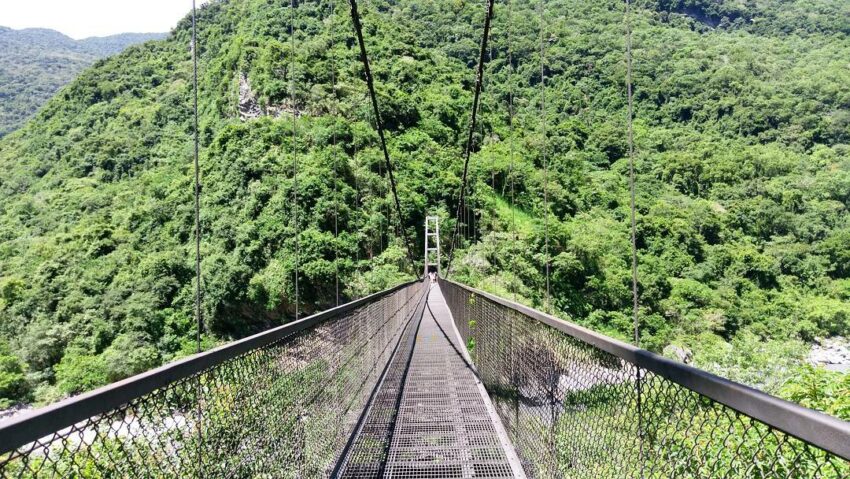 八通關越嶺 鹿鳴吊橋段 八通關越嶺 鹿鳴吊橋段