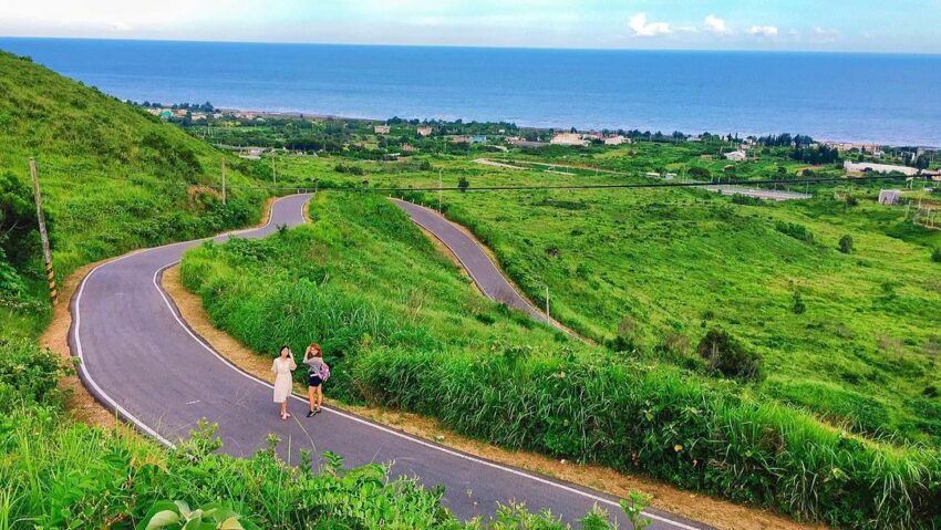 台灣公路景點 #2 心型公路【苗栗通霄】,南橫景點,南部橫貫公路景點, 南橫公路景點, 台61線景點, 台11線景點, 中橫景點, 南迴公路景點, 濱海公路景點, 南橫一日遊, 新中橫景點, 南橫景點2023, 61快速道路景點, 南迴景點, 羅馬公路景點, 北宜公路景點, 北橫公路景點, 阿里山公路景點, 沿山公路景點, 台61線景點地圖, 西濱公路景點, 西濱快速道路景點, 蘇花公路景點, 玉長公路景點, 阿里山公路沿線景點, 南迴公路景點2023, 南迴公路美食, 西部濱海公路景點, 國道三號景點, 台61景點, 淡金公路景點, 北部濱海公路景點, 南橫風景, 北宜景點, 中部西濱公路景點, 台21線景點, 屏鵝公路景點, 台18線景點, 國道三號中部旅遊景點, 193縣道景點, 台61線景點2023, 台26線景點, 台2線景點, 中橫景點2023, 南迴公路景點地圖, 南横景點, 61線景點, 台7線景點, 中橫公路景點, 台20線景點, 蘇花景點, 國道三號沿途景點, 新南迴公路景點, 羅馬公路一日遊, 185縣道景點, 高速公路景點, 台七線景點, 南橫旅遊景點, 台14線景點, 台11線景點地圖, 台1線景點, 國道3號景點, 台11景點, 台61線沿途景點, 高速公路附近景點, 北部西濱公路景點, 南橫沿路景點, 阿里山公路景點地圖, 東北角濱海公路景點, 南迴景點地圖, 南下國道一號附近景點, 花東海岸公路景點, 台61線景點美食, 內山公路景點, 蘇花公路景點地圖, 南橫公路景點地圖, 南迴公路景點推薦, 台61線南部景點, 中部橫貫公路景點, 公路景點, 台11線打卡景點, 不厭亭一日遊, 梅山遊客中心到天池, 屏東南迴公路景點, 蘇花公路沿途景點, 沿山公路新景點, 阿里山公路秘境, 國道一號景點, 濱海公路景點推薦, 北部橫貫公路一日遊, 南橫景點啞口, 61濱海公路景點, 南橫風景區, 北宜公路景點美食, 國道三號沿路景點, 國道一號附近景點, 南橫公路一日遊, 北濱公路景點, 南橫東段景點, 南迴公路景點2021, 不厭亭附近景點, 阿里山公路附近景點, 東西橫貫公路景點, 北濱海公路景點, 咖啡公路景點, 西濱海公路景點, 北上國道一號附近景點, 國道三號南下景點, 國道三號沿線景點, 阿里山公路沿途景點, 陽金公路景點美食, 北部橫貫公路景點, 南橫沿途景點, 國道3號附近景點, 國道一號沿途景點, 國道景點, 南迴改景點, 舊蘇花公路景點, 西濱沿路景點, 台14甲線景點, 國道三號南部景點, 中橫熱門景點, 中橫一日遊, 國道附近景點, 南橫東進西出景點, 1號公路景點, 新中橫景點2021, 南橫梅山景點, 高速公路旁景點, 一號公路景點, 中橫景點2021, 61公路景點, 南橫旅遊地圖, 東富公路景點, 中橫風景, 台61線北部景點, 南迴秘境, 66號公路景點, 中橫景點推薦, 南橫附近景點, 加州一號公路景點, 武嶺景點推薦, 濱海公路景點中部, 台11縣景點, 隙頂附近步道, 公路花園景點, 花東濱海公路景點, 西濱快速公路景點, 南迴景點推薦, 俗女養成記公路旅行景點, 清水斷崖天空步道門票, 南橫沿線景點, 國道三景點, 濱海公路景點餐廳, 南橫的景點, 61海線景點, 南橫公路景點介紹, 國道一號沿路景點, 台84線景點, 南迴線景點, 南部濱海公路景點, 高速公路沿線景點, 台193線景點, 中部濱海公路景點, 蘇花公路景點推薦, 南橫公路沿路景點, 橫貫公路景點, 南迴沿路景點, 高速公路沿路景點, 南橫一日遊景點, 草嶺公路景點, 西濱公路景點介紹, 國道3景點, 南橫公路景點2023, 61號快速道路景點, 花東公路景點, 中橫旅遊景點, 高速公路沿途景點, 國道三號旅遊景點, 169縣道景點, 南迴旅遊景點, 台61沿線景點, 61西濱景點, 國道一號沿線景點, 國道1號景點, 花東縱谷公路景點, 蘇花公路沿路景點, 南迴公路一日遊, 南橫景點2020, 北橫公路景點介紹, 國道三號中部景點, 加州1號公路景點, 185縣道一日遊, 新中橫旅遊景點,