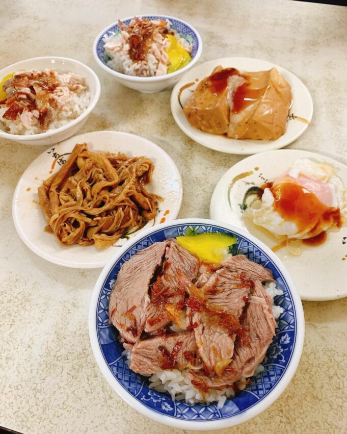 嘉義雞肉飯推薦｜一次蒐集20家火雞肉飯，從早吃到晚！