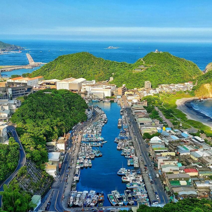 【全台漁港推薦】精選10個絕美特色台灣漁港，想吃海鮮這裡找，邊吹海風超療癒！