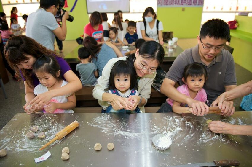 台中親子景點推薦｜台中親子一日遊行程、DIY體驗，室內不怕下雨天！