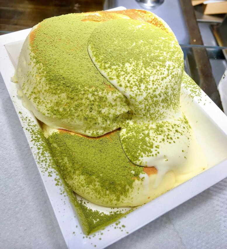 【饒河夜市美食】推薦18間饒河街必吃美食、排隊小吃、冰品甜點、人氣飲料全攻略 【饒河夜市美食】推薦18間饒河街必吃美食、排隊小吃、冰品甜點、人氣飲料全攻略